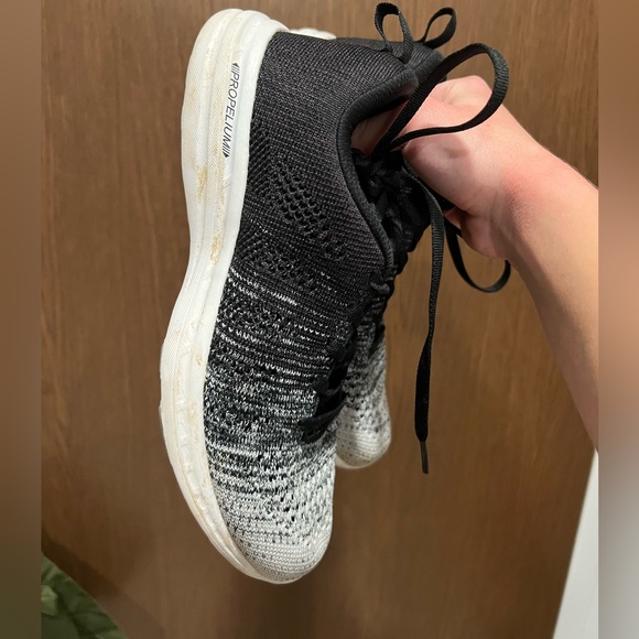 APL techloom pro running shoes - Picture 8 of 10